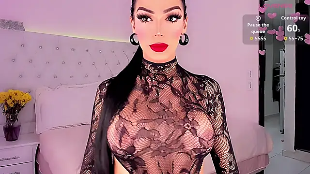 Snapshot of Michell_simons chatting on October 3, 3:58 am Michell simons online show from October 3, 3:58 am