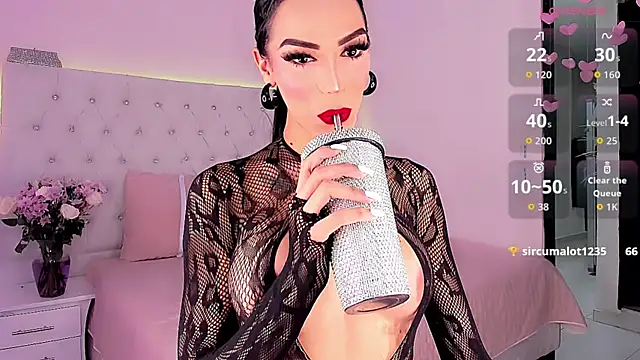 Snapshot of Michell_simons chatting on October 5, 3:27 am Michell simons online show from October 5, 3:27 am