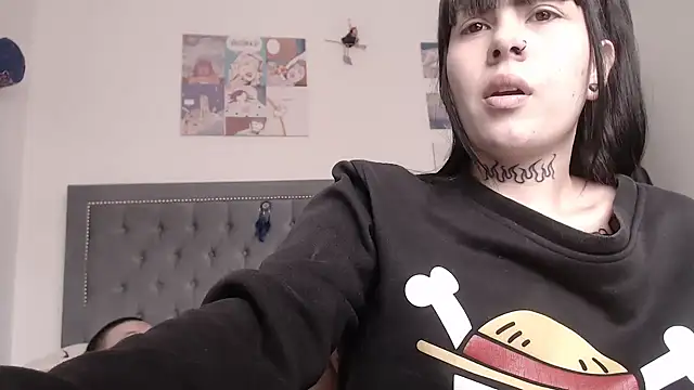 Snapshot of dulce_maria_x chatting on March 19, 6:34 pm dulce maria x online show from March 19, 6:34 pm