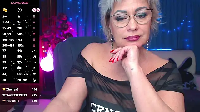 Ellen Ripley online show from February 25, 12:13 pm