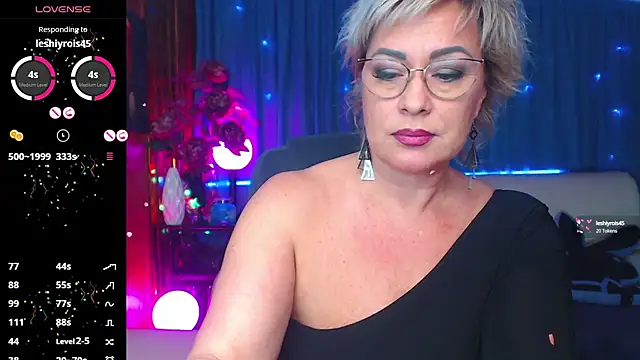 Ellen Ripley online show from February 25, 3:16 pm