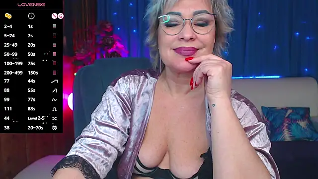 Ellen Ripley online show from February 27, 3:59 pm