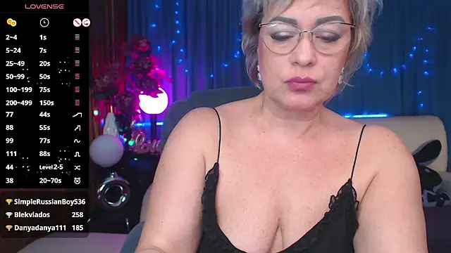 Ellen Ripley online show from March 11, 12:39 pm