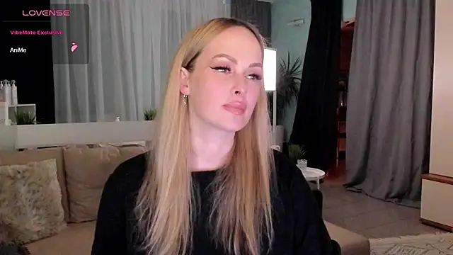 Snapshot of Libby_Nora chatting on December 6, 1:44 pm Libby Nora online show from December 6, 1:44 pm