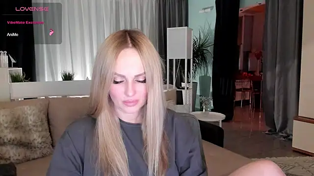 Snapshot of Libby_Nora chatting on December 11, 3:58 pm Libby Nora online show from December 11, 3:58 pm