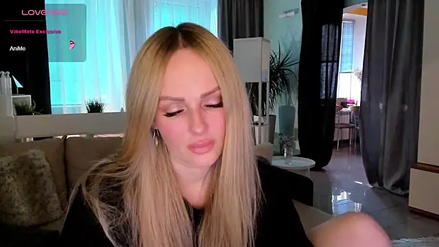 Snapshot of Libby_Nora chatting on December 12, 11:29 am Libby Nora online show from December 12, 11:29 am