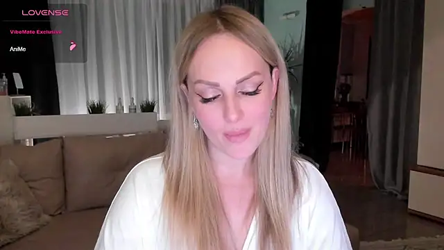 Snapshot of Libby_Nora chatting on December 19, 1:51 pm Libby Nora online show from December 19, 1:51 pm