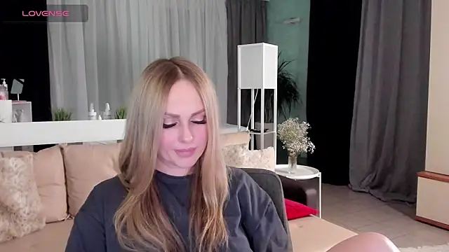 Snapshot of Libby_Nora chatting on January 24, 4:06 pm Libby Nora online show from January 24, 4:06 pm