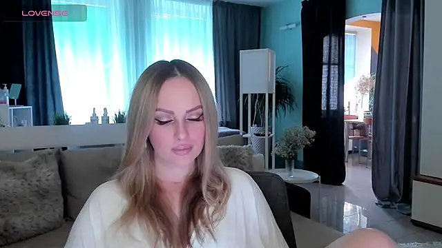 Snapshot of Libby_Nora chatting on February 10, 9:58 am Libby Nora online show from February 10, 9:58 am