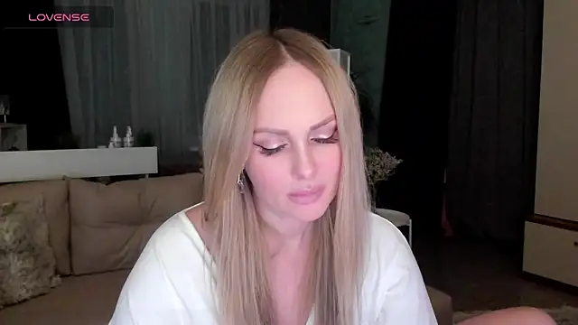 Snapshot of Libby_Nora chatting on February 12, 3:16 pm Libby Nora online show from February 12, 3:16 pm