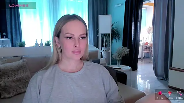 Snapshot of Libby_Nora chatting on February 22, 8:50 am Libby Nora online show from February 22, 8:50 am