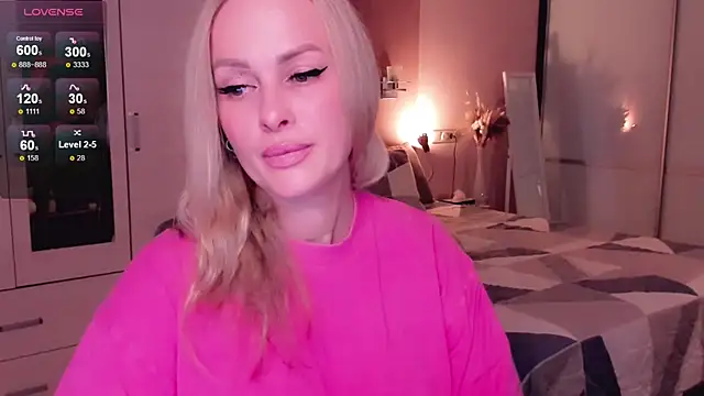 Snapshot of Libby_Nora chatting on October 11, 3:32 pm Libby Nora online show from October 11, 3:32 pm