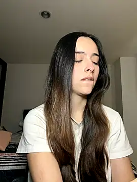 swrennn19 online show from October 18, 2:29 pm