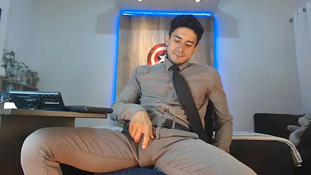 Snapshot of Andrew_4_ chatting on November 13, 3:16 am Andrew 4 online show from November 13, 3:16 am