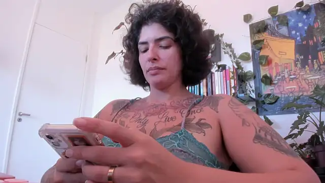 TaliMajesty online show from October 28, 1:47 pm