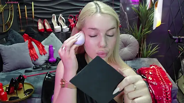 MistressDarsy online show from March 4, 1:59 pm