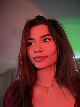 Sweett Priya online show from December 22, 9:31 pm