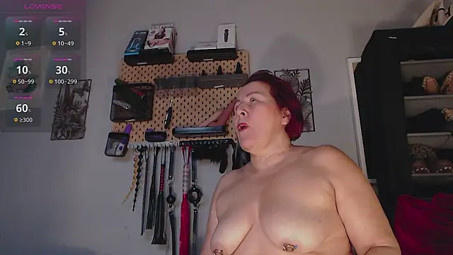 barbarah  online show from February 11, 8:10 pm