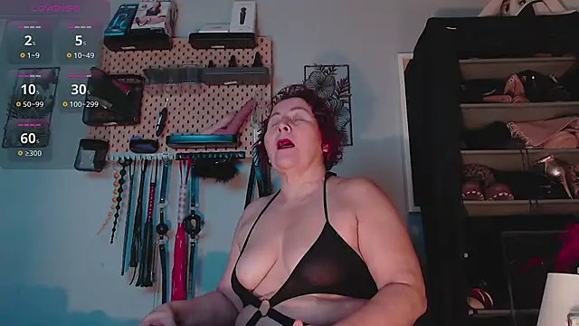 barbarah  online show from February 21, 7:56 am