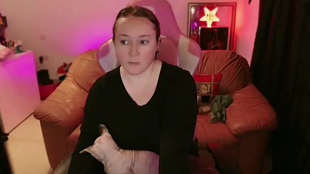 kisicaxx online show from March 14, 7:34 pm