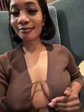   Nessa   online show from November 22, 12:26 pm