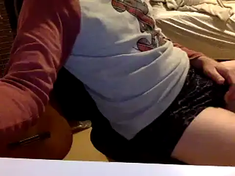 Snapshot of BADGUY2021 chatting on January 13, 7:21 pm BADGUY2021 online show from January 13, 7:21 pm