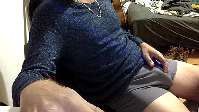 Snapshot of BADGUY2021 chatting on December 15, 5:06 pm BADGUY2021 online show from December 15, 5:06 pm