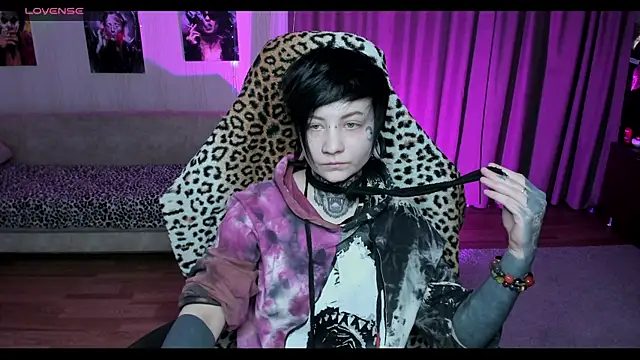 acid trip1l online show from January 19, 6:53 pm