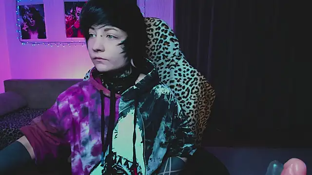 acid trip1l online show from September 21, 8:21 pm