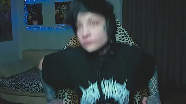 acid trip1l online show from October 17, 9:17 pm