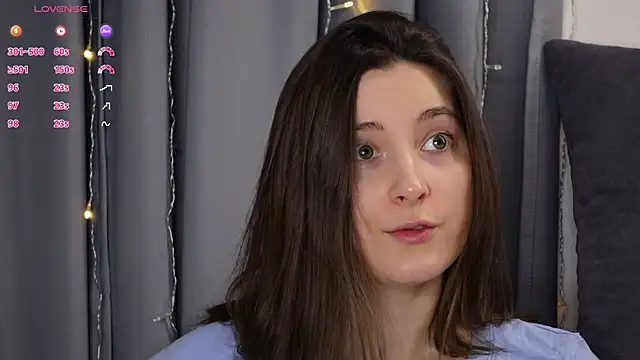 BeckyMartens online show from October 25, 2:19 am