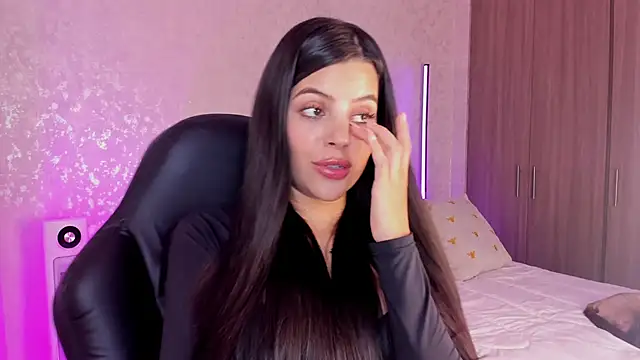 Snapshot of salome__11 chatting on February 20, 6:50 am salome 11 online show from February 20, 6:50 am