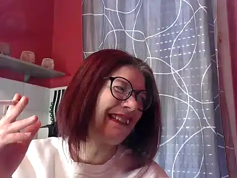 Snapshot of jennylovence chatting on January 14, 12:24 pm jennylovence online show from January 14, 12:24 pm