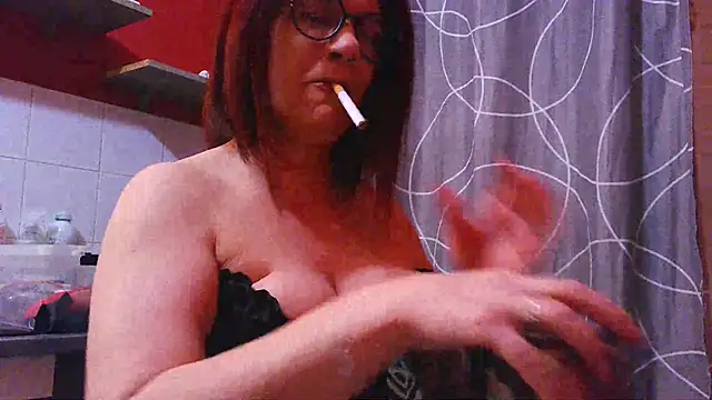 Snapshot of jennylovence chatting on March 6, 7:47 am jennylovence online show from March 6, 7:47 am