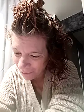 Snapshot of jennylovence chatting on November 6, 7:09 am jennylovence online show from November 6, 7:09 am