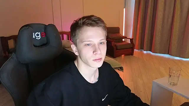 arlekincrop online show from March 3, 12:48 pm