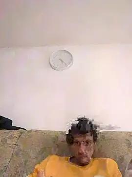 Snapshot of maciej chatting on September 22, 10:45 pm maciej online show from September 22, 10:45 pm