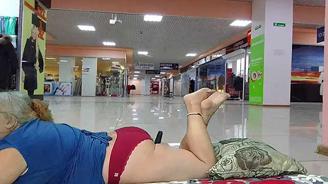 Snapshot of Siberia-Taiga chatting on February 2, 9:40 am Siberia-Taiga online show from February 2, 9:40 am