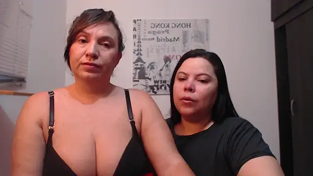 Snapshot of Aaa____ chatting on October 27, 11:14 am Aaa online show from October 27, 11:14 am