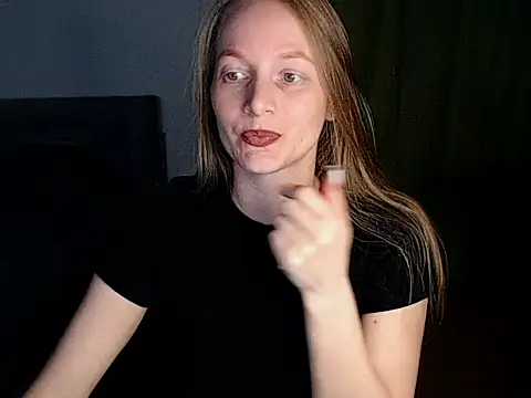 Shantidol online show from March 11, 9:15 pm