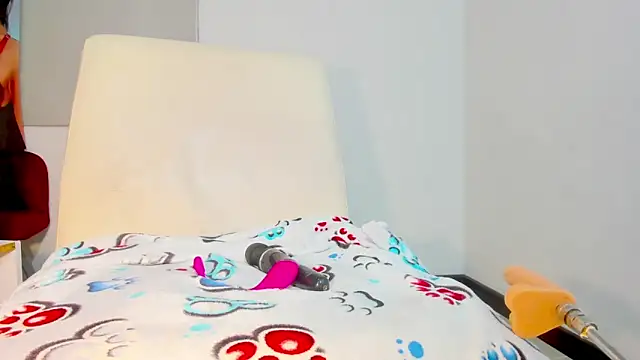 SQUIRTINGQUEEN11 online show from December 4, 12:52 am