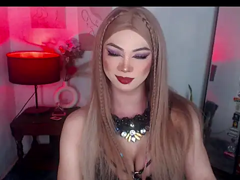 Snapshot of MagneticBeauty chatting on October 30, 4:08 pm MagneticBeauty online show from October 30, 4:08 pm