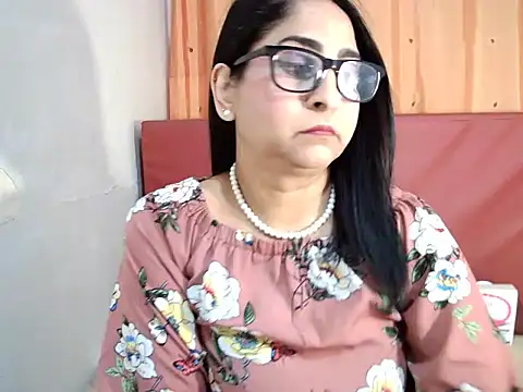 Indiankushy online show from February 13, 8:24 pm