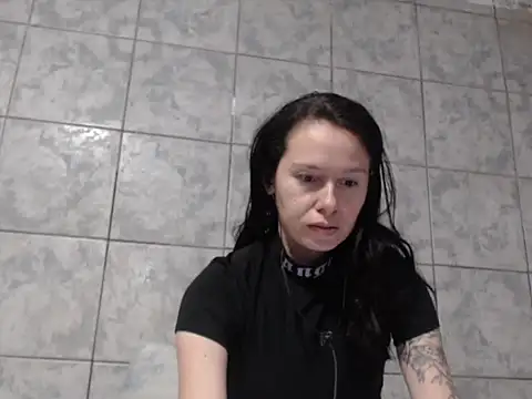 Snapshot of Venusluxodomme chatting on October 26, 1:28 pm Venusluxodomme online show from October 26, 1:28 pm