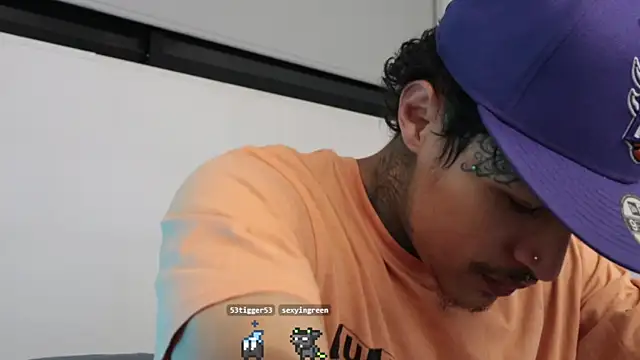 Snapshot of trieone chatting on January 15, 6:12 am trieone online show from January 15, 6:12 am