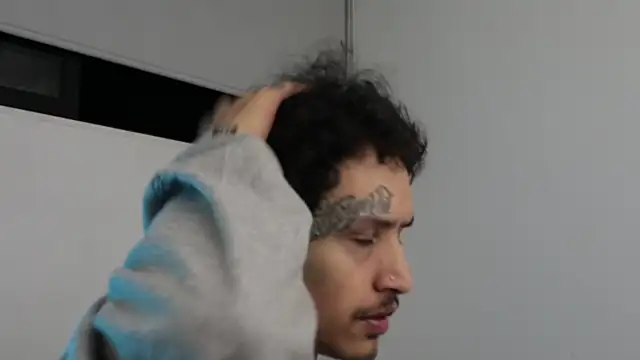 Snapshot of trieone chatting on January 16, 2:30 am trieone online show from January 16, 2:30 am