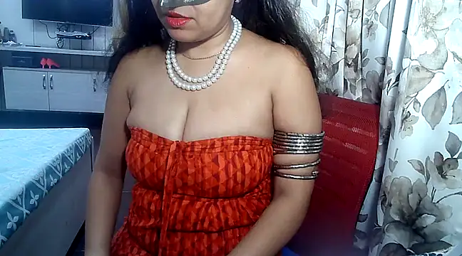 yourradhika online show from February 7, 6:24 pm