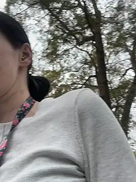 lolabunny9 online show from December 9, 7:18 pm