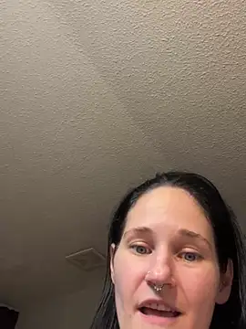 lolabunny9 online show from December 12, 6:31 pm