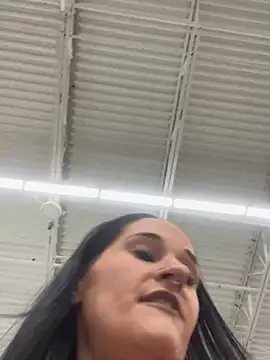 lolabunny9 online show from January 13, 6:38 pm